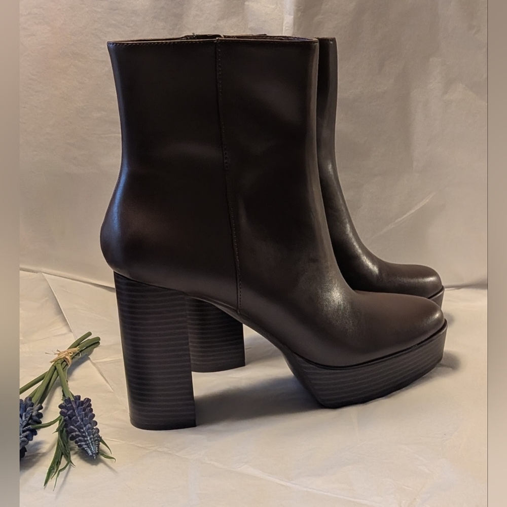 Alfani Women's Galsuenda Platform Booties Black Size 11M - NIB